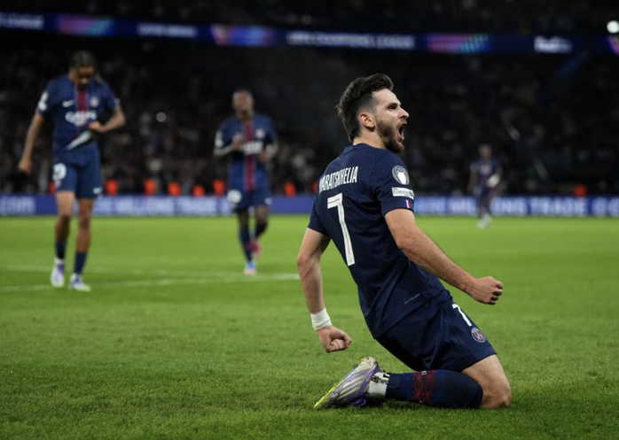حقق حامل اللقب باريس سان جيرمان فوزا كبيرا في اليوم الافتتاحي لدوري أبطال أوروبا - صورة 3.