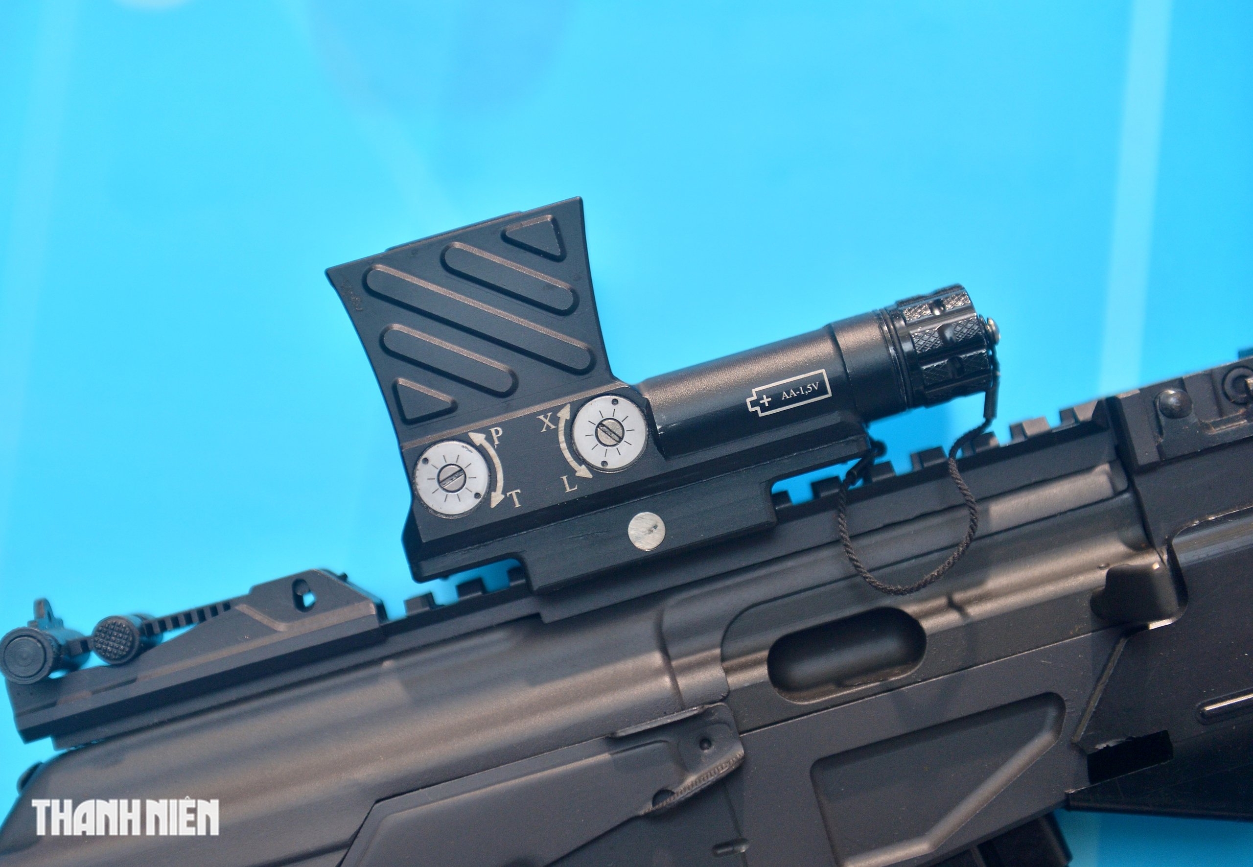 4 loại súng tiểu liên STV do Việt Nam sản xuất có gì đặc biệt? - Ảnh 4.