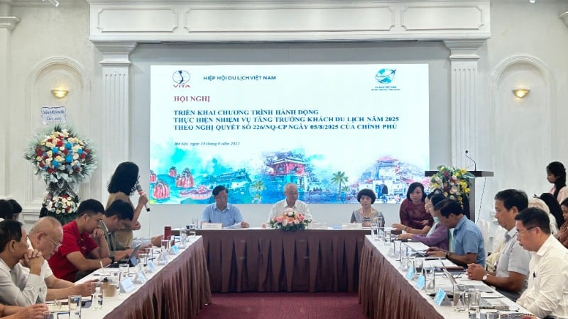 Quang cảnh hội nghị. 