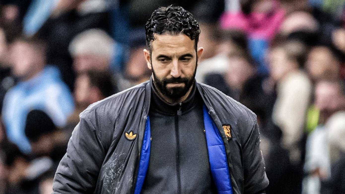 manchester-united-boss-ruben-amo.jpg
