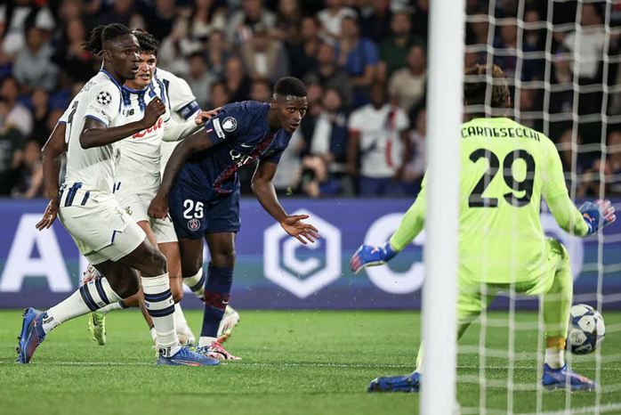 حقق حامل اللقب باريس سان جيرمان فوزا كبيرا في اليوم الافتتاحي لدوري أبطال أوروبا - صورة 5.