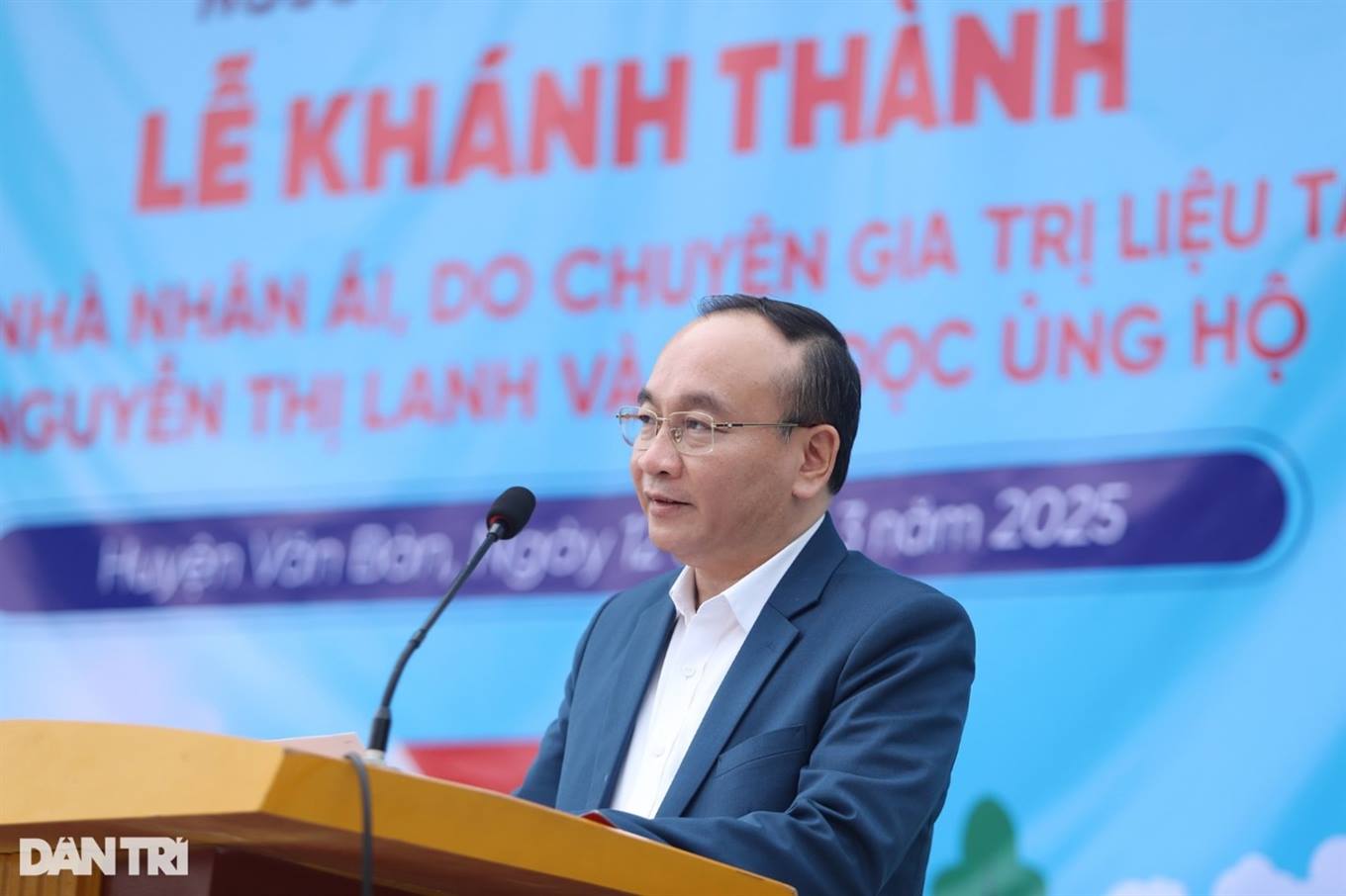 ខ្ញុំជឿអ្នក។