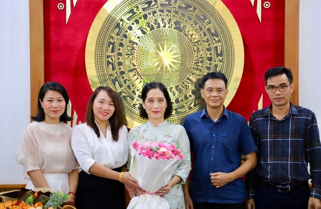 Trao Quyết định nghỉ hưu với với Phó Cục trưởng Cục Điện ảnh Lý Phương Dung - Ảnh 13.