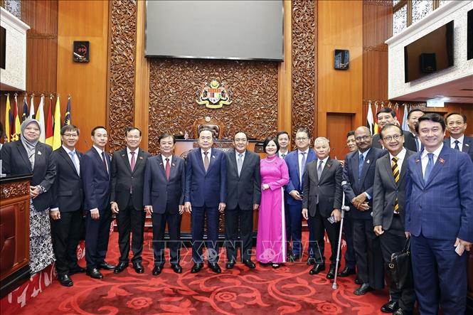 ចំណងជើងរូបថត