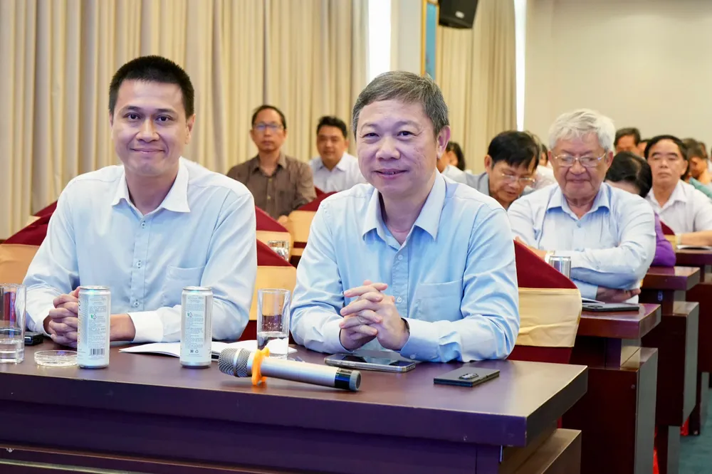91c6b8ac5eccd4928ddd.jpg