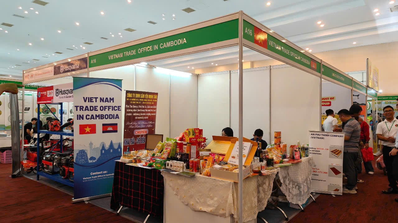 many-products-are-available-for-export-to-Cambodia.jpg