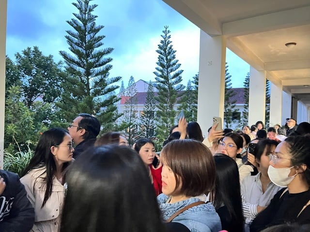 Vụ thông tin thực phẩm bẩn vào trường học: Nghe hiệu trưởng nói, phụ huynh 'dậy sóng'- Ảnh 3.