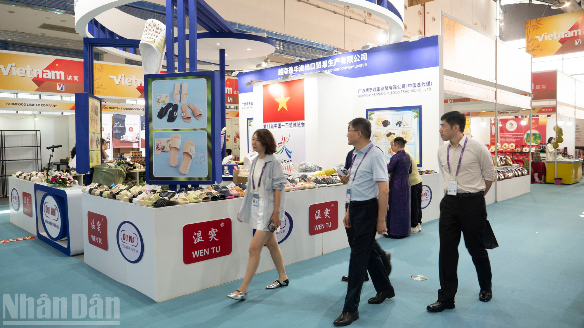 ndo_bl_a10-p2365496-1.jpg