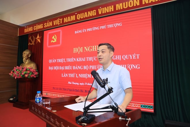 Phú Thượng ứng dụng chuyển đổi số trong quán triệt Nghị quyết Đại hội Đảng bộ phường- Ảnh 2.