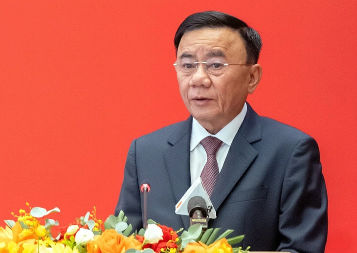 Bộ Chính trị, Ban Bí thư kết luận mới về phân cấp, phân quyền, phân định thẩm quyền - Ảnh 1.