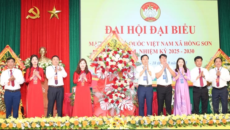 Khơi dậy sức mạnh toàn dân, MTTQ xã Hồng Sơn xác định ba khâu đột phá- Ảnh 2.