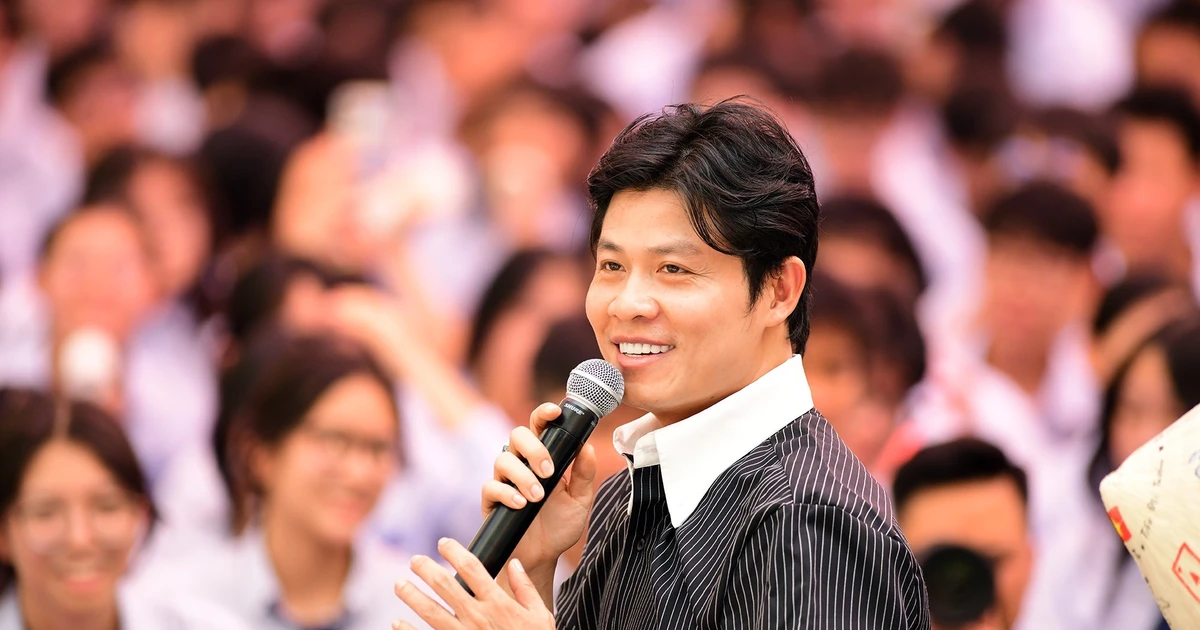 Nhạc sĩ Nguyễn Văn Chung: Tôi mong chủ trương đưa nghệ sĩ đến trường từ lâu rồi