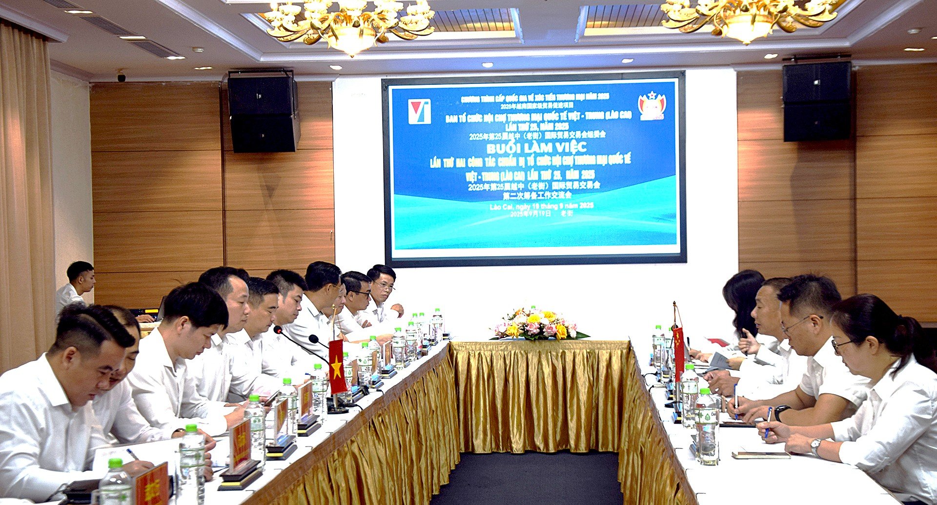 19-9-quang-canh.jpg