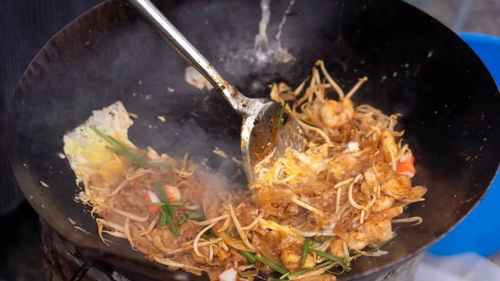 مقاصد ویتنام در بین 10 شهر برتر غذاهای خیابانی در آسیا - عکس 1.