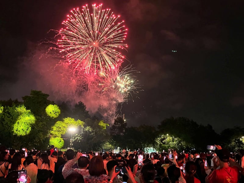 Programul artistic „Steaua Independenței” aprinde mândria în orașul Ho Chi Minh -0