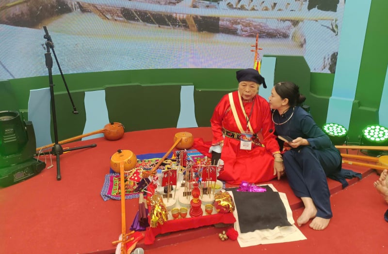 ទេសចរណ៍វប្បធម៌៣តំបន់ក្នុងពិធីតាំងពិព័រណ៍សមិទ្ធិផលជាតិ 