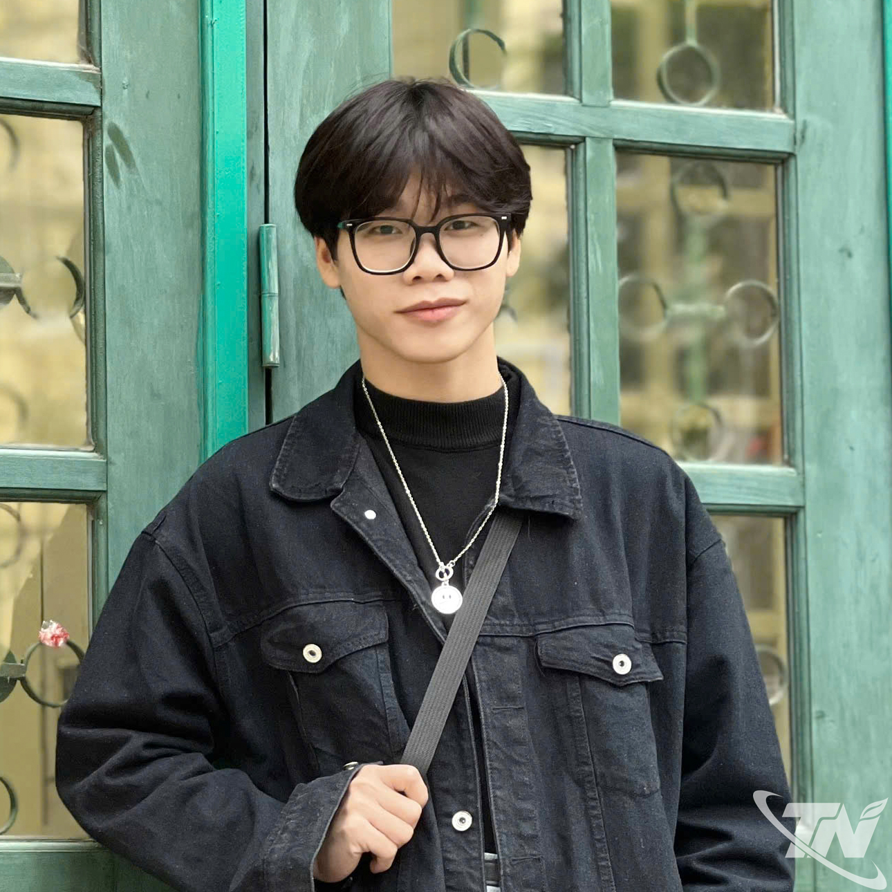  ถึง มินห์ ฮิเออ นักศึกษาชั้นปีที่ 5 สาขาวิชาวรรณคดี คณะวรรณคดี มหาวิทยาลัยศึกษาศาสตร์ไทเหงียน 