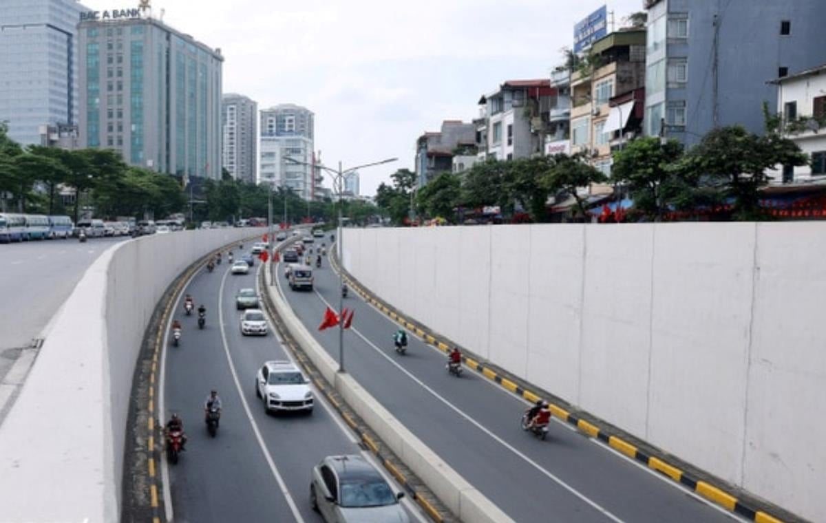 media.vietnamplus.vn-images-b659989900a26f2f779d377a3168e6342d2f40b9fee2276eb7b93bd89303aa384 35b7438e4ee078536a0a0399c49d046a74f6b1bfe70b3203772c7979020cefa-_vnp-ham-chui-kim-lien(1).jpg