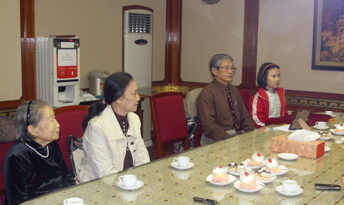 tiền vàng - Ảnh 1.