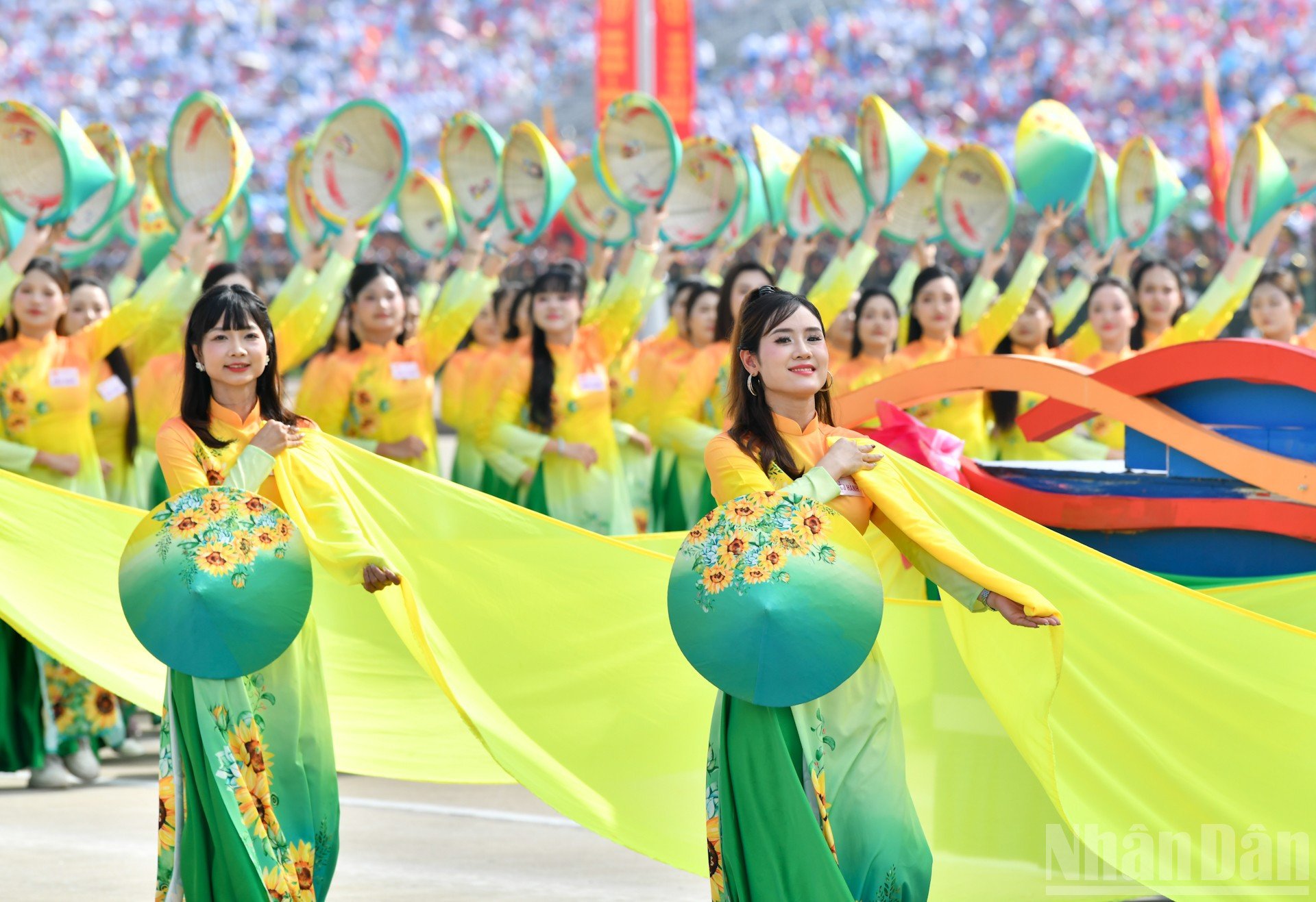 ndo_br_dieu-hanh-19-khoi-phu-nu-vietnam.jpg