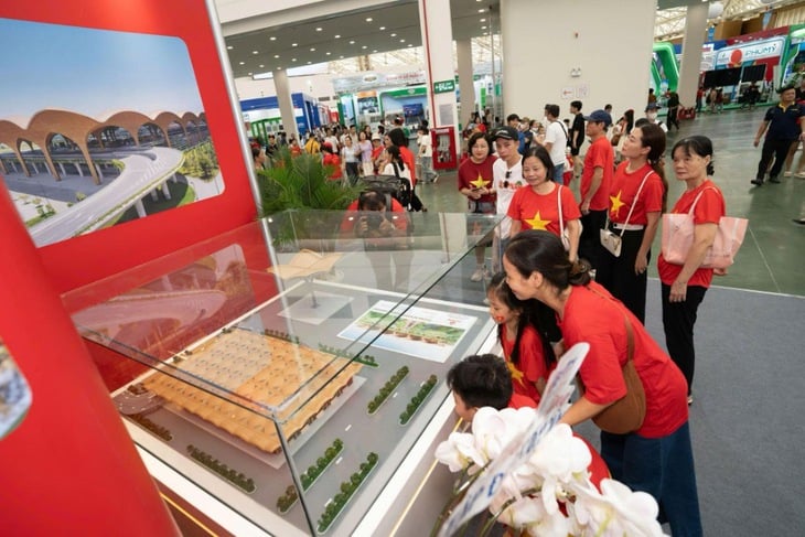 Kỳ tích thép Việt giữa không gian triển lãm 80 năm  - Ảnh 3.