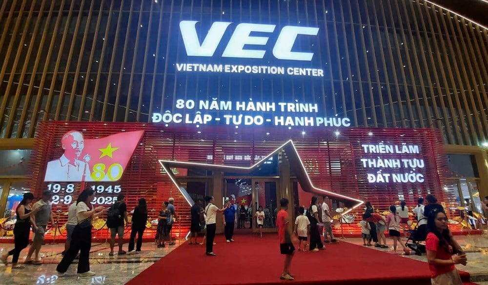 Extending the duration of the National Achievements Exhibition - photo 1