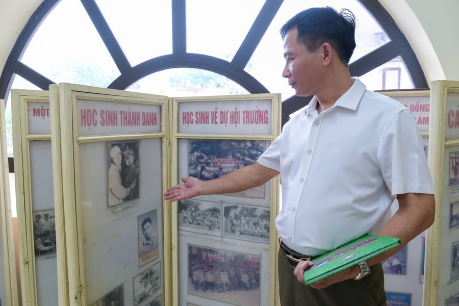 80-nam-thap-sang-tri-thuc-vung-dat-hoc-kinh-bac-3.jpg