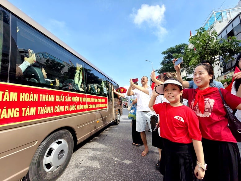 Hân hoan ngày Tết Độc lập khắp mọi miền Tổ quốc- Ảnh 14.