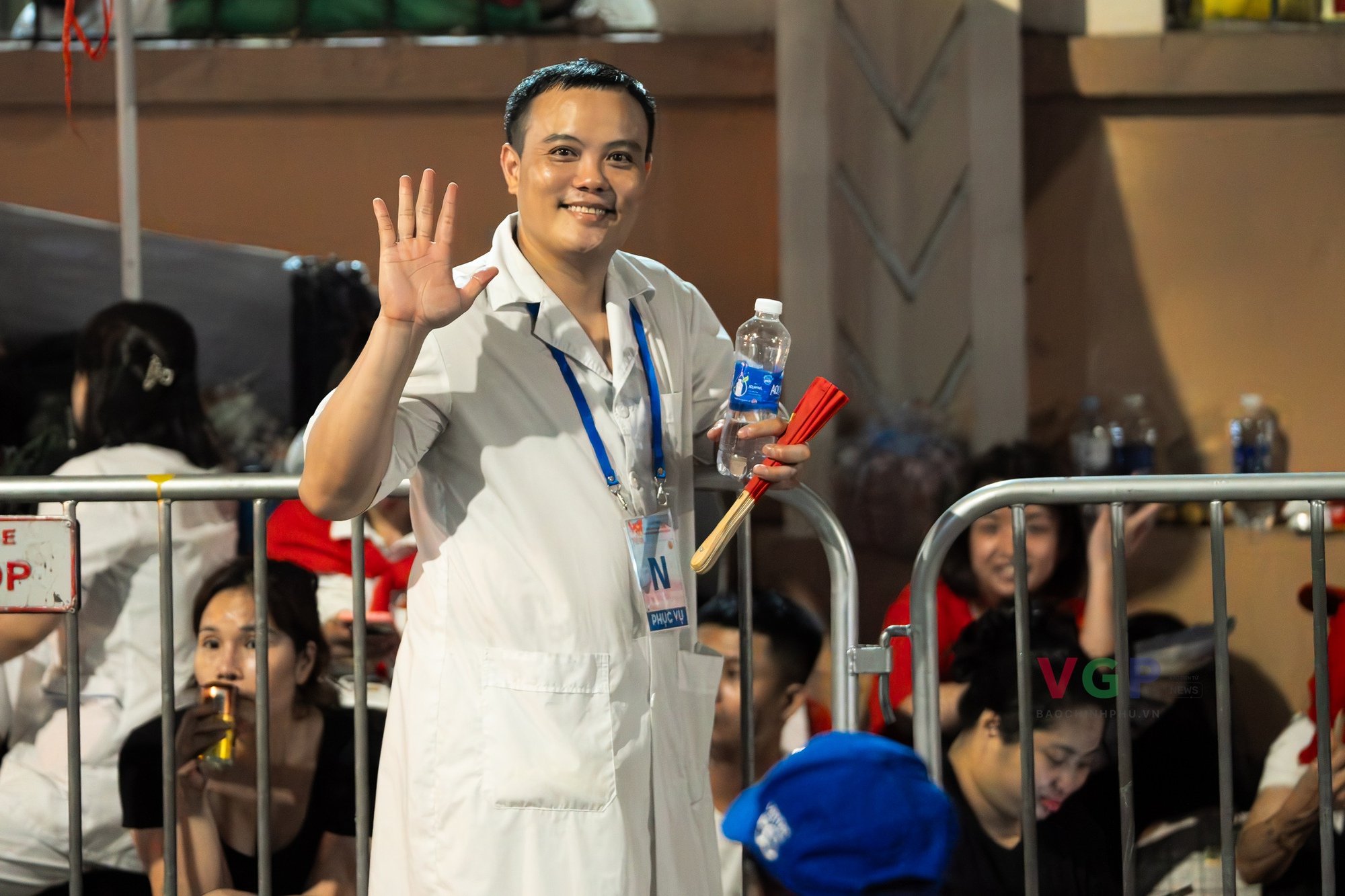 Chùm ảnh: “Một đêm không ngủ” hân hoan đón chờ Đại lễ A80 của dân tộc- Ảnh 14.