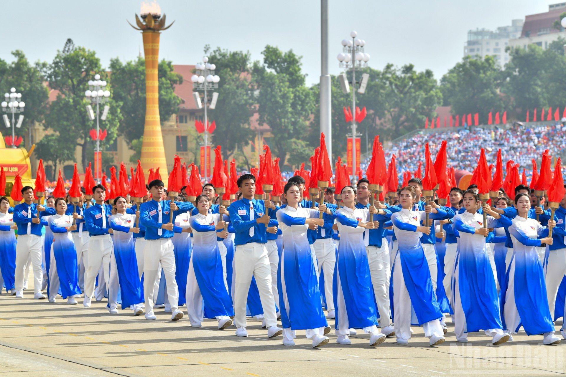 ndo_br_dieu-hanh-23-thanh-nien-vietnam.jpg