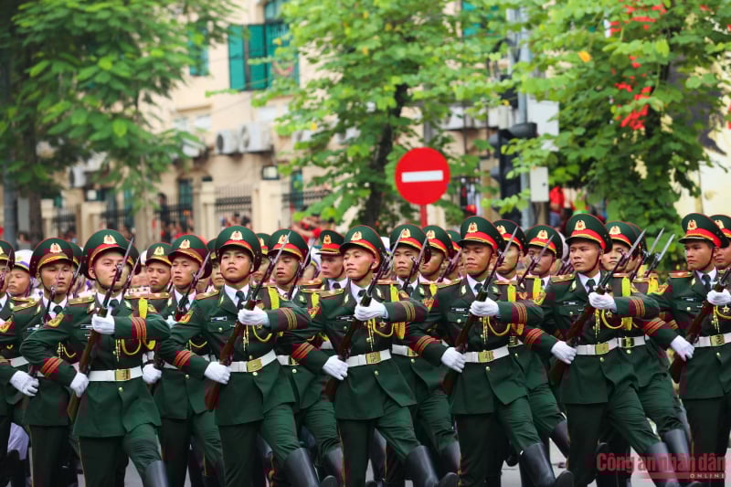 z6968356725856_5a25ccf758534073bf51a93cb4bf99b7.jpg -0