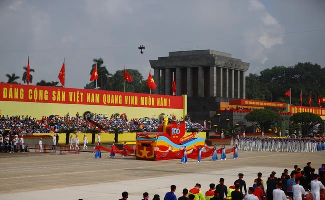 Rạng rỡ khối quần chúng tham gia Lễ diễu binh, diễu hành kỷ niệm 80 năm Quốc khánh 2/9 - Ảnh 11.
