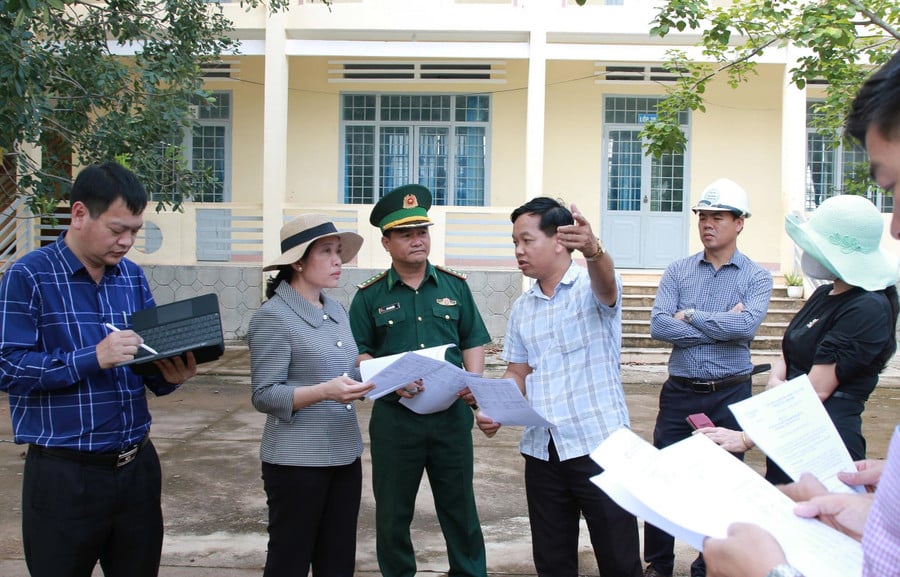 noi-tinh-nguoi-thap-sang-tri-thuc-1.jpg