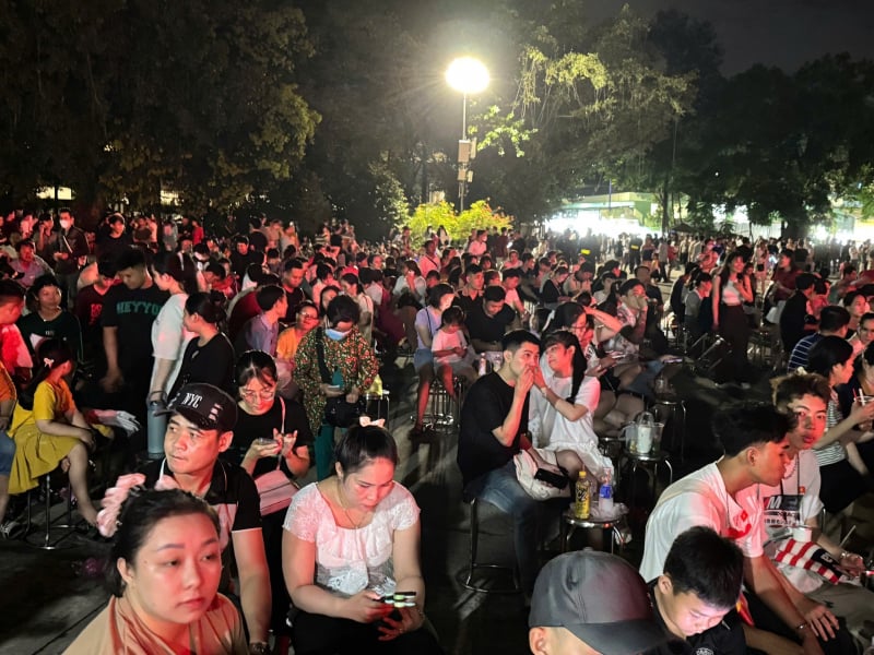 Programul artistic „Steaua Independenței” aprinde mândria în orașul Ho Chi Minh -0