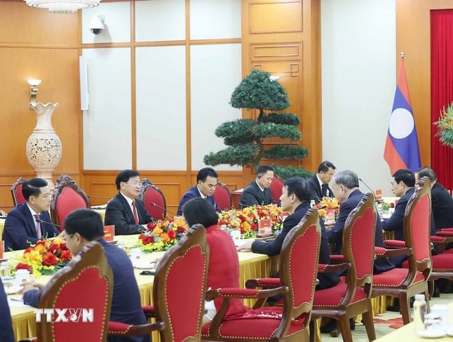Tổng Bí thư Tô Lâm tiếp Tổng Bí thư, Chủ tịch nước Lào Thongloun Sisoulith. (Ảnh: Thống Nhất/TTXVN)