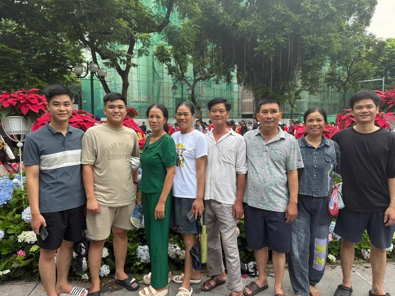 Lễ kỷ niệm, diễu binh, diễu hành 80 năm Ngày Quốc khánh chạm tới cảm xúc của từng người dân- Ảnh 6.