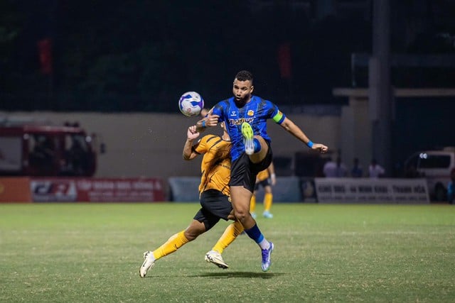 Nảy lửa vòng 4 V-League, ‘tự dưng’ HAGL đến tận tháng 12 mới đấu: Lý do bất ngờ!- Ảnh 1.