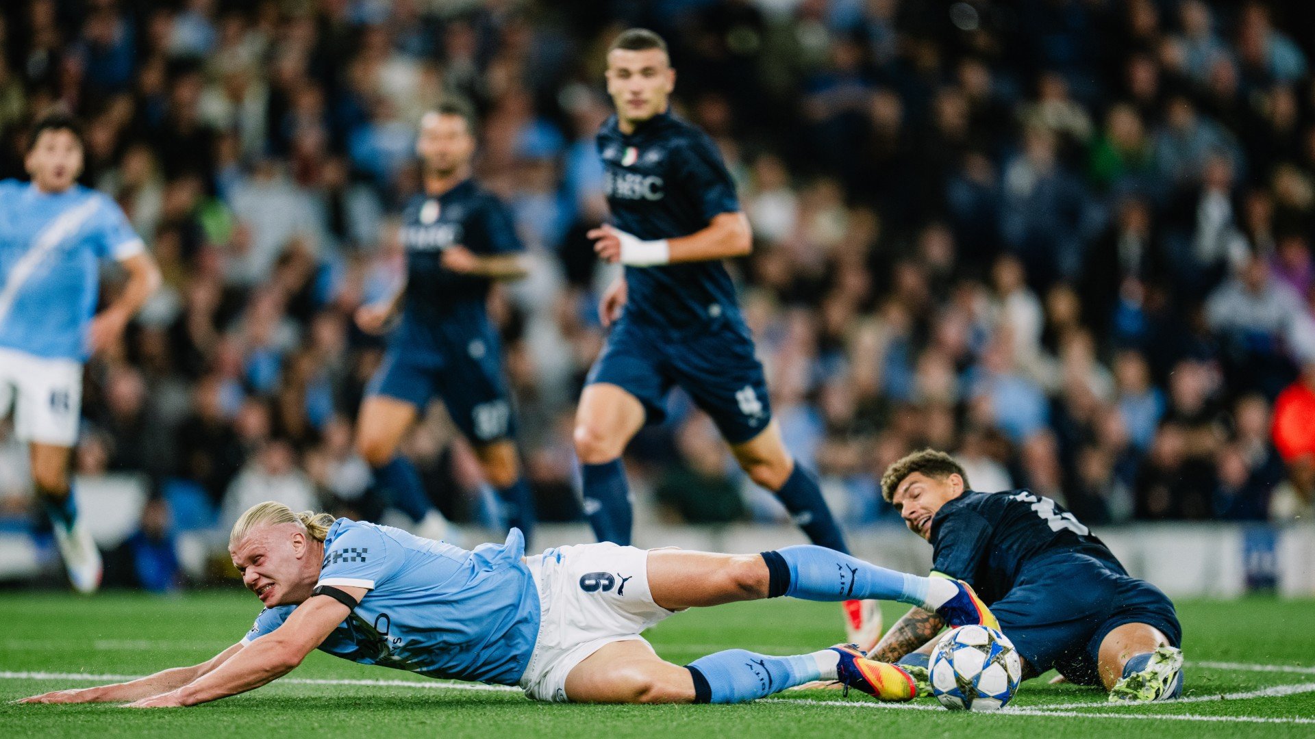 MCFC - Di Lorenzo Haaland Man City Napoli.jpg