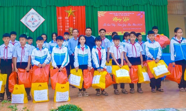 Hành trình gieo mầm yêu thương - Ảnh 3.