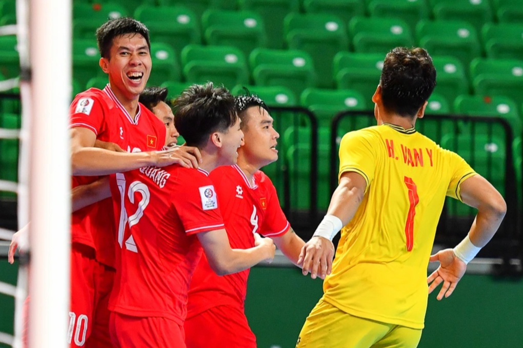 Báo Trung Quốc nhận xét thẳng thắn về sức mạnh của tuyển futsal Việt Nam - 1