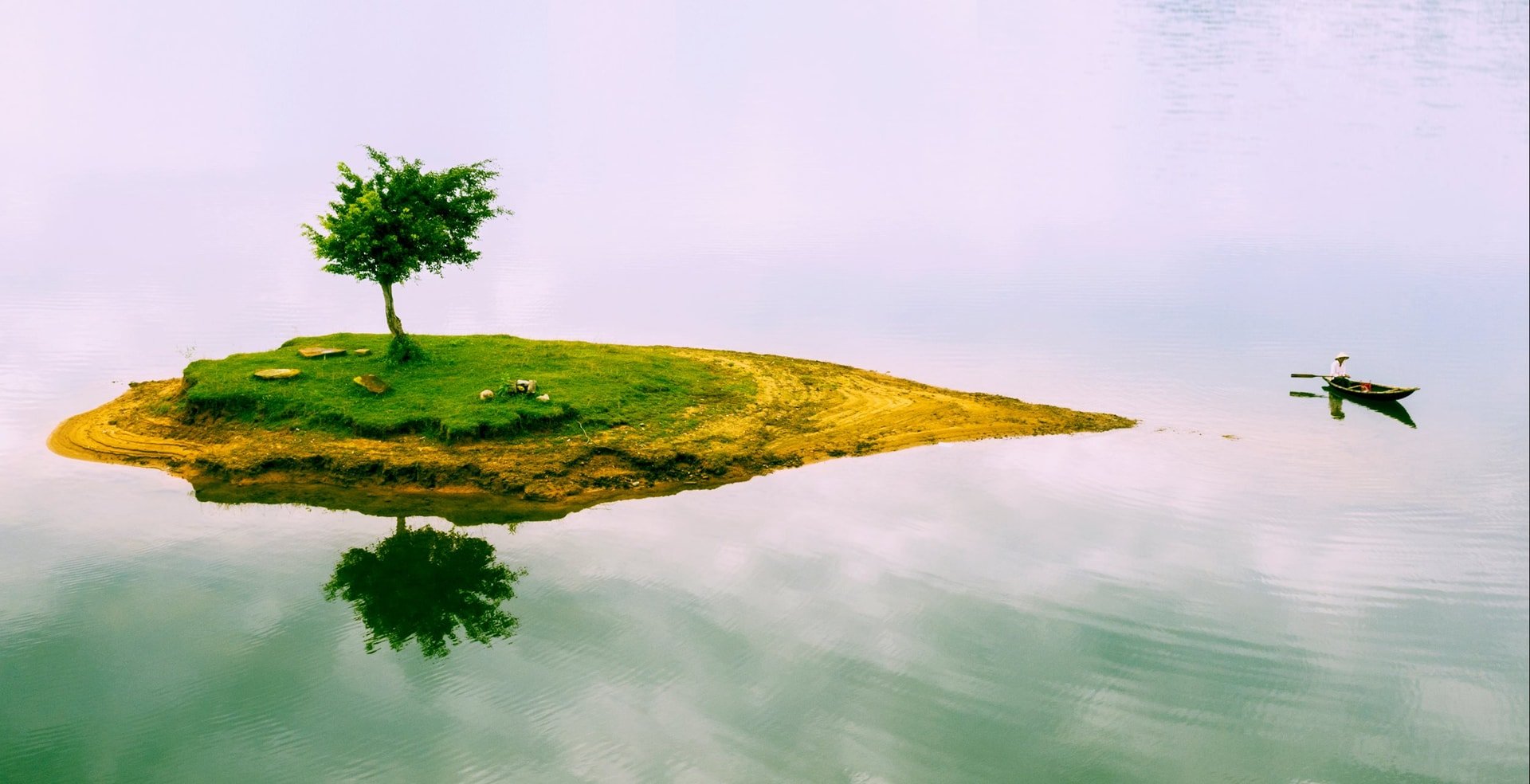 フーニン湖の一角、写真撮影：Phan Trong Dat