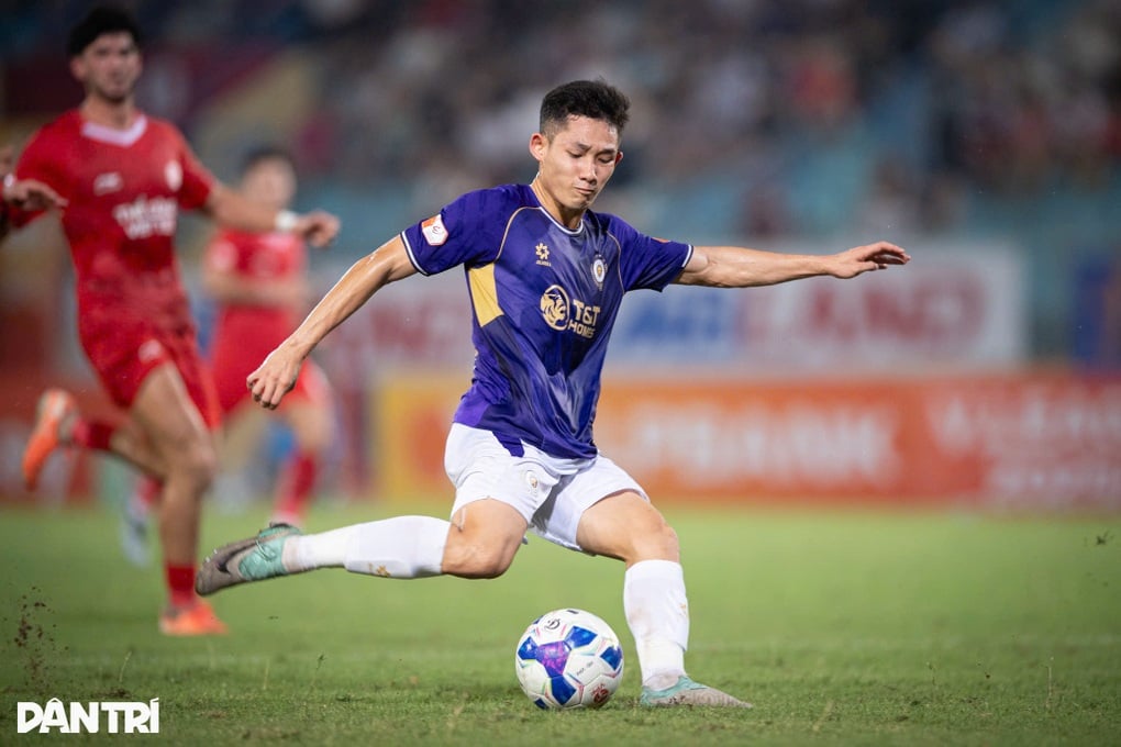Tuấn Hải ghi bàn, Hà Nội FC vẫn hòa thất vọng trước Thể Công Viettel - 1