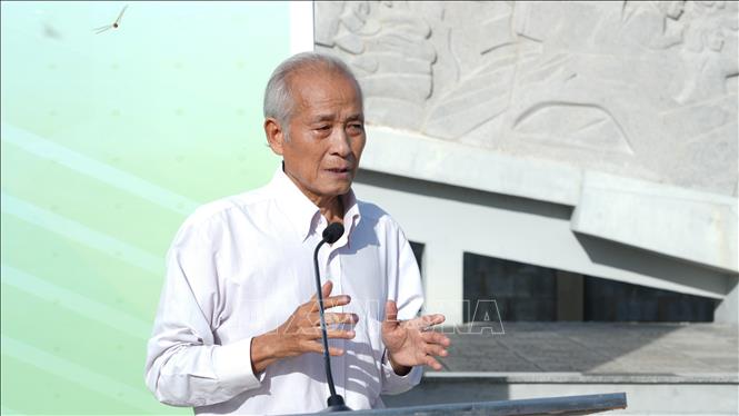 Photo caption