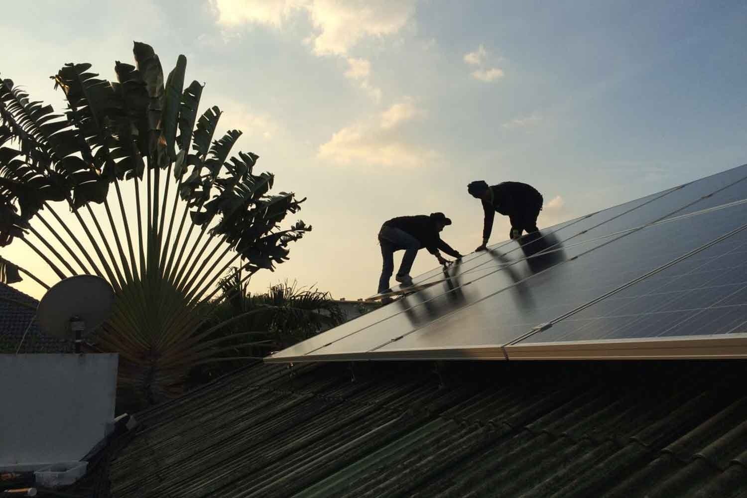Thế giới bùng nổ điện mặt trời mái nhà nhờ ưu đãi, thủ tục đơn giản - 5