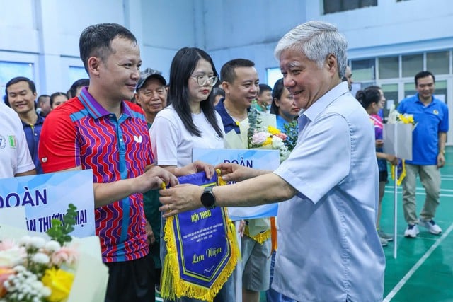 Khai mạc Hội thao chào mừng Đại hội đại biểu Đảng bộ MTTQ Việt Nam, các đoàn thể T.Ư- Ảnh 1.