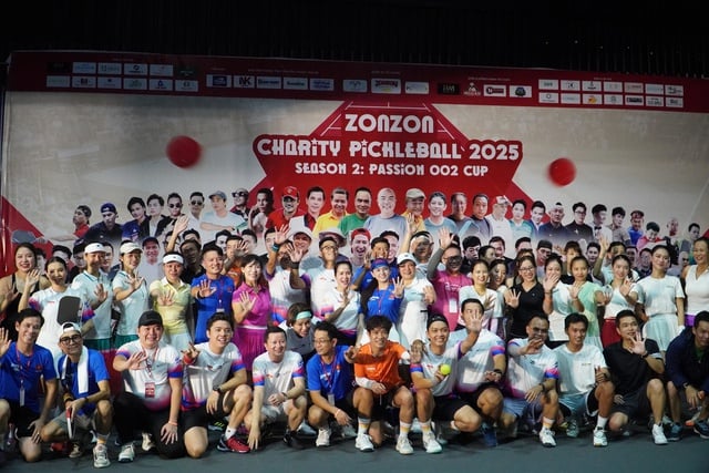 NSND Việt Anh cùng các người đẹp khuấy động giải ZonZon Pickleball Charity 2025- Ảnh 1.