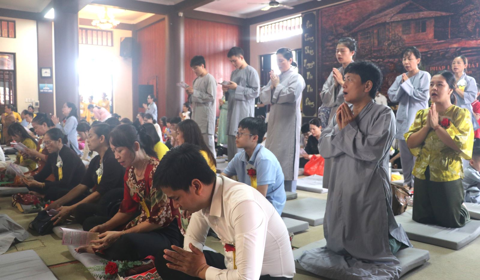 ចំណងជើងរូបថត
