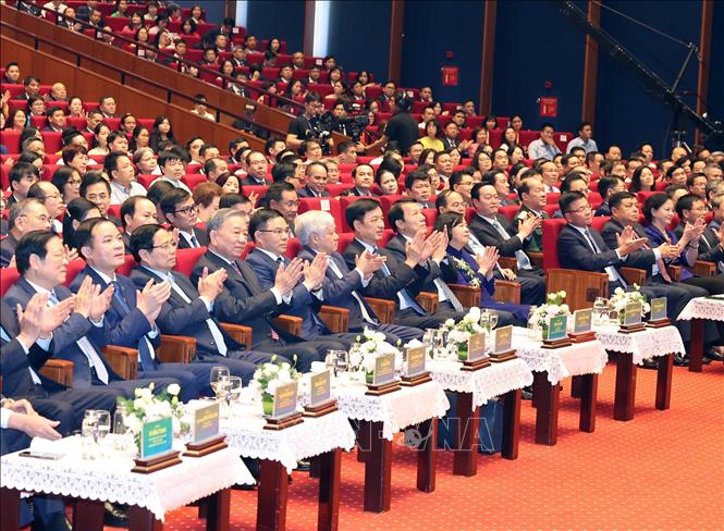 ចំណងជើងរូបថត