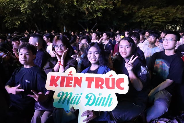 Bách khoa Đà Nẵng: Bùng nổ cảm xúc khi tri thức, công nghệ âm nhạc hòa quyện- Ảnh 2.