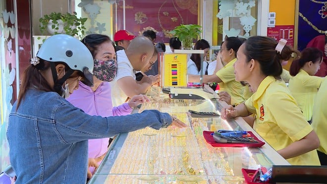 Đây là thời điểm thích hợp để áp thuế cho giao dịch vàng?- Ảnh 2.